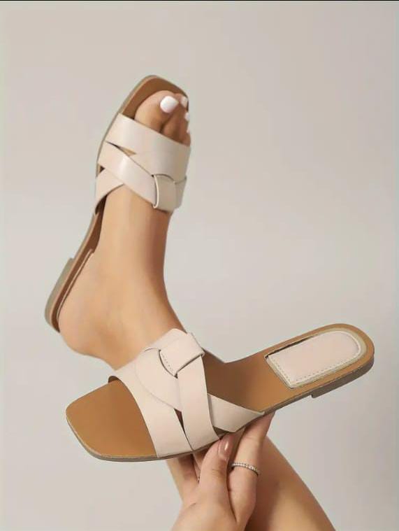 NOVA (BEIGE) BY JACKIE WORLD