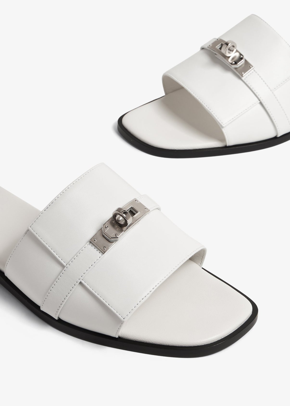 THUNDER SLIDES (BROWN) BY JACKIE
